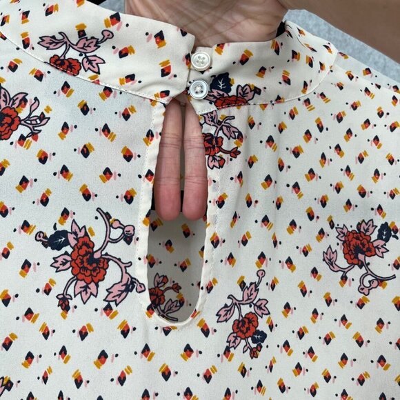 ModCloth A Grace of Ones Own Chiffon Blouse Size 4X Ivory Floral Print Ruffle - Picture 5 of 13